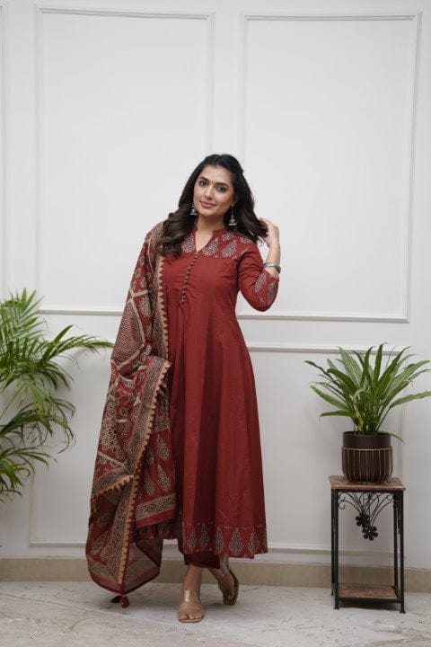 Jaipuri Cotton Anarkali Kurti Pant Dupatta Set – Block Print