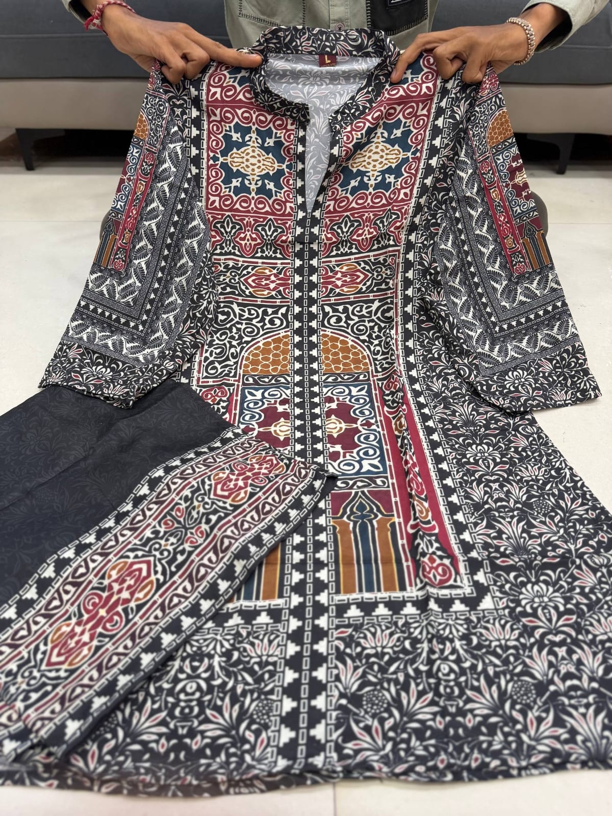 Black Floral Printed Co-Ord Set for Women | Stylish Traditional Outfit Unity Designer