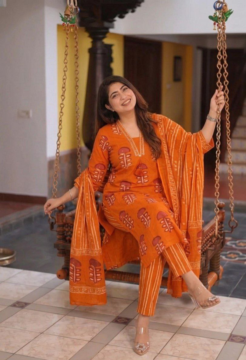 60x60 Pure Cotton Kurti Pant Dupatta Set – Block Print