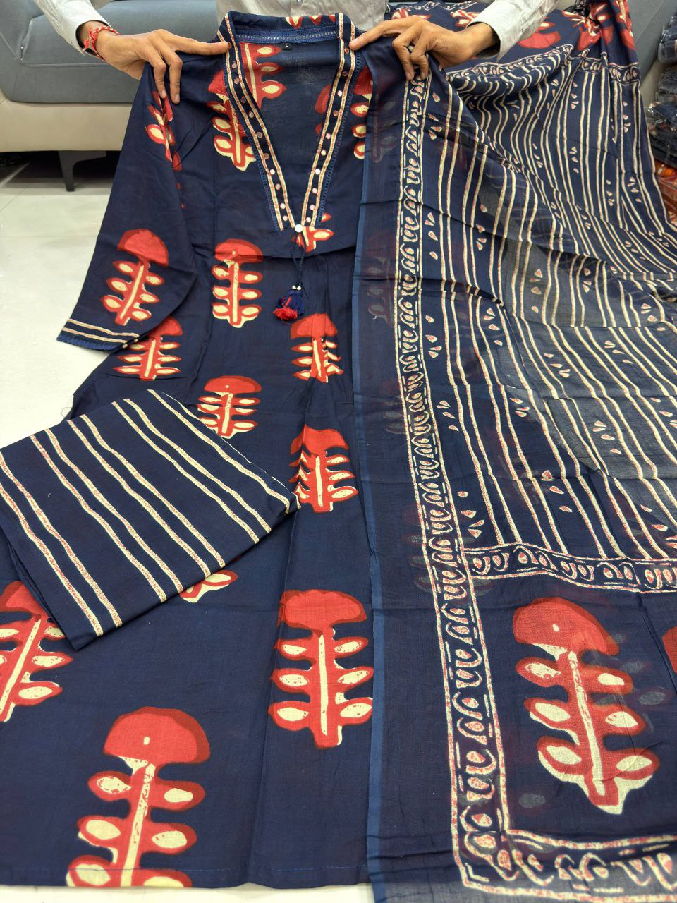 60x60 Pure Cotton Kurti Pant Dupatta Set – Block Print