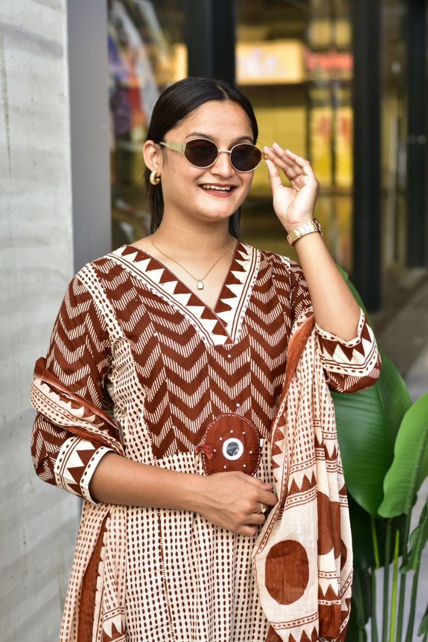 Cotton Zik Zak Kurti Set Women Daily Wear Ethnic Suit